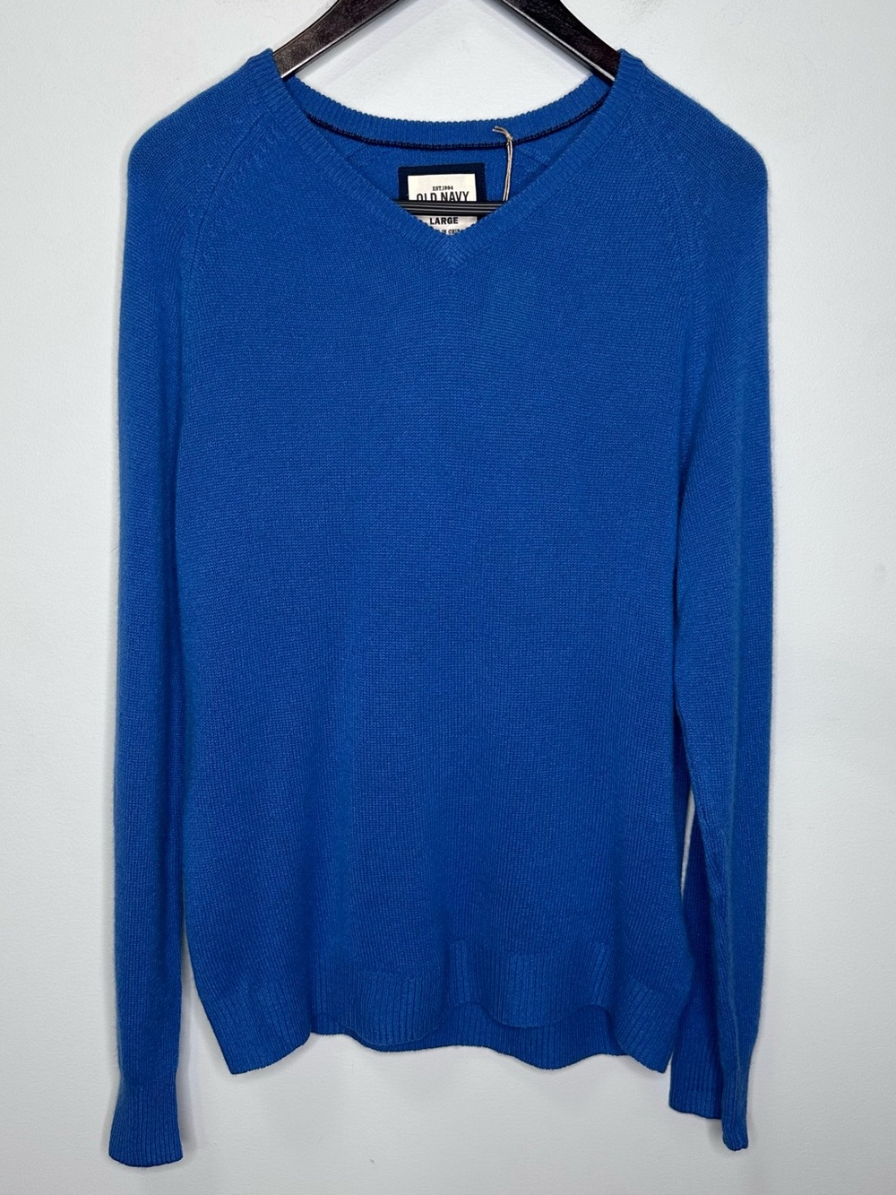 Old Navy Men’s 100% Cashmere V-Neck Pullover Sweater In Blue